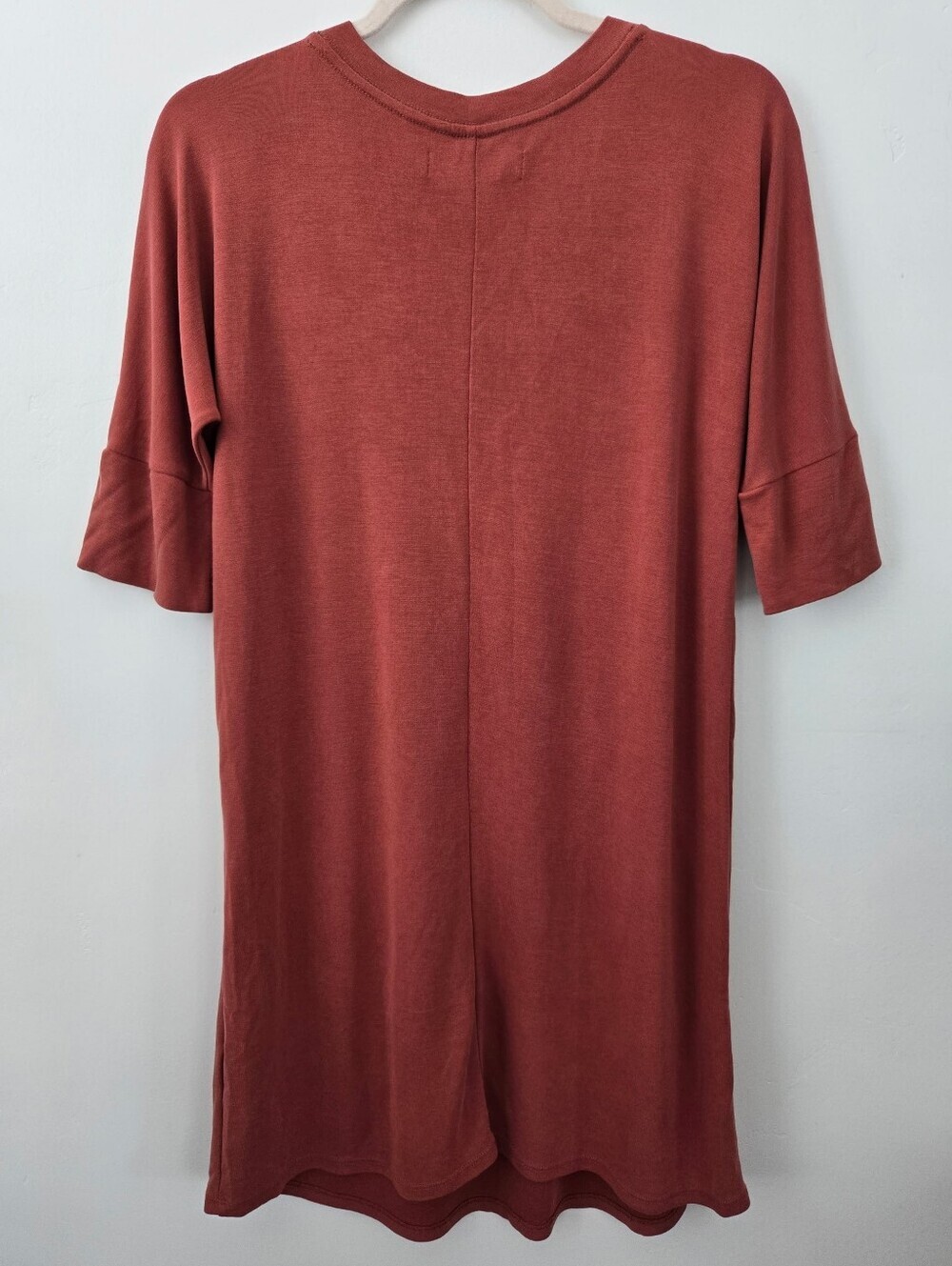 Abercrombie & Fitch boho chic rust-colored v-neck t-shirt mini dress. Size small - Picture 4 of 8